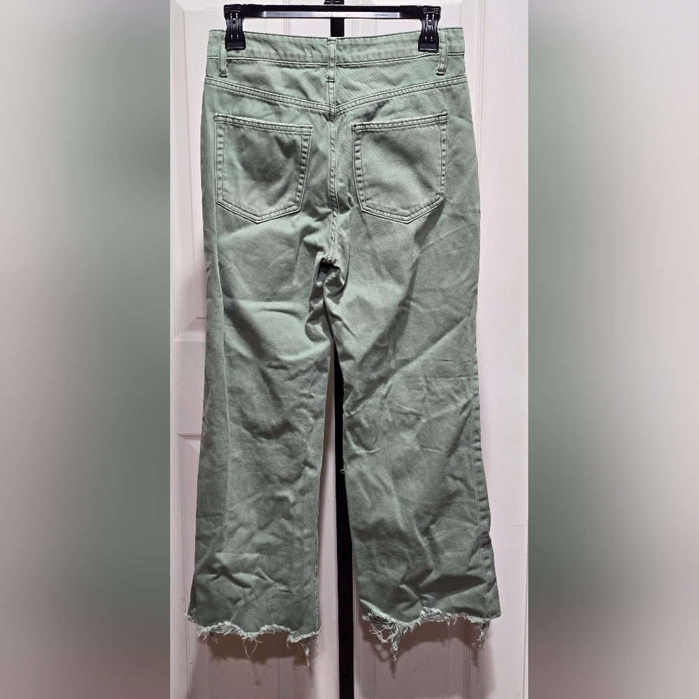Vervet Flying By Monkey Leslie High Rise 90s Distressed Crop Flare Jeans - Picture 4 of 10
